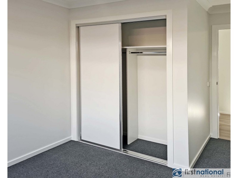 10 Mireland Street, Clyde VIC 3978