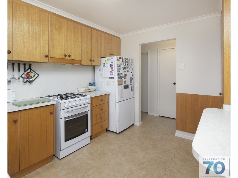 56 Endeavour Drive, Cranbourne North VIC 3977