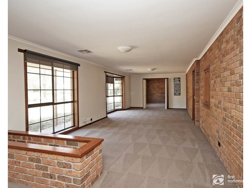 235 Manks Road, Clyde VIC 3978