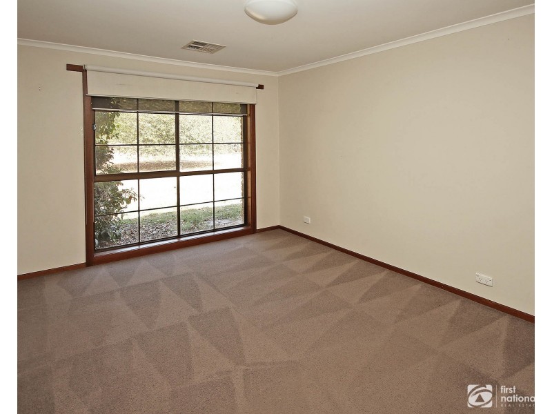 235 Manks Road, Clyde VIC 3978