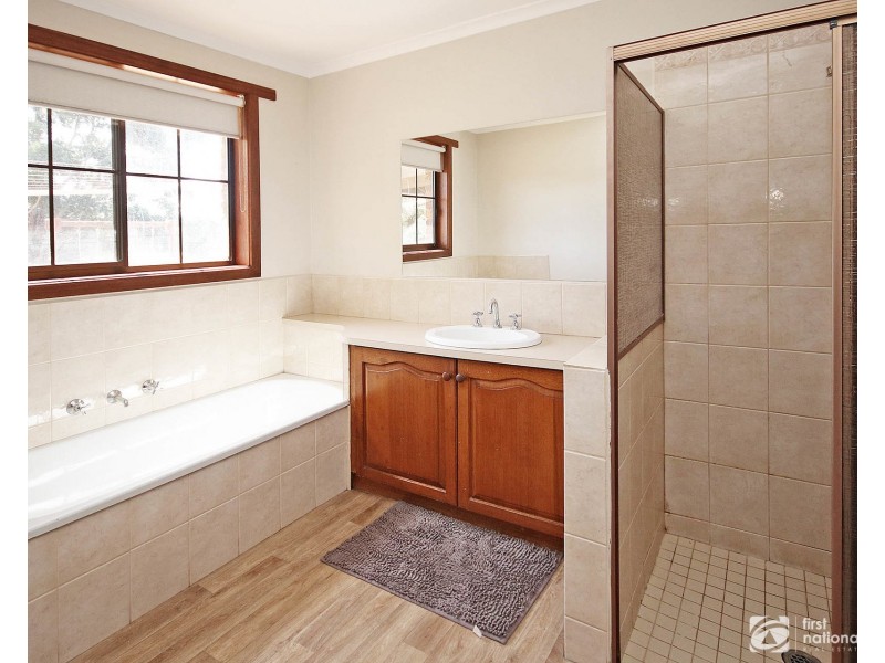 235 Manks Road, Clyde VIC 3978