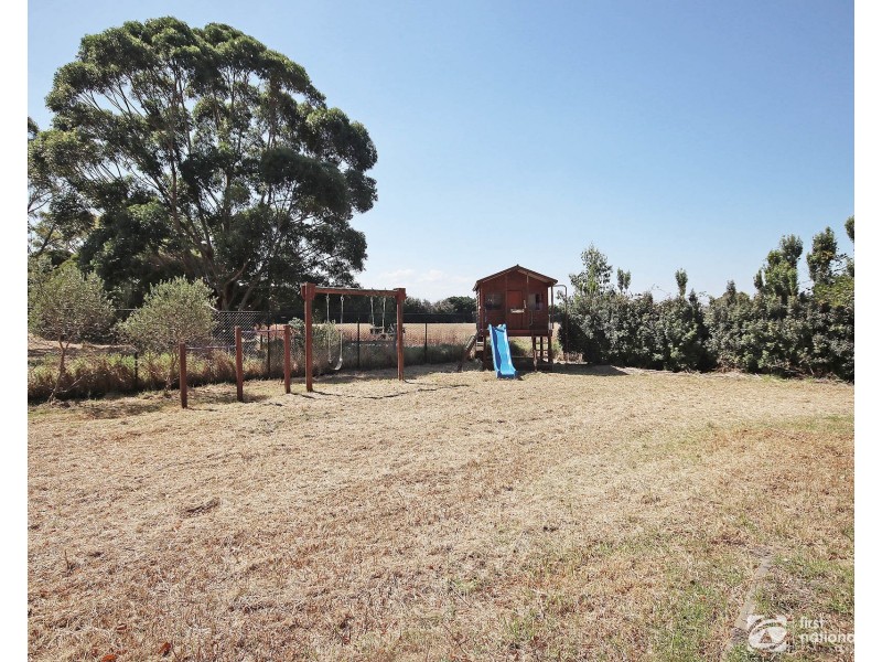 235 Manks Road, Clyde VIC 3978