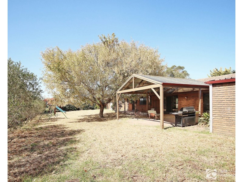 235 Manks Road, Clyde VIC 3978