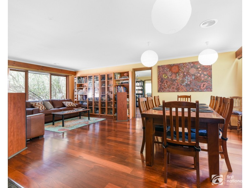 10 Facey Road, Devon Meadows VIC 3977