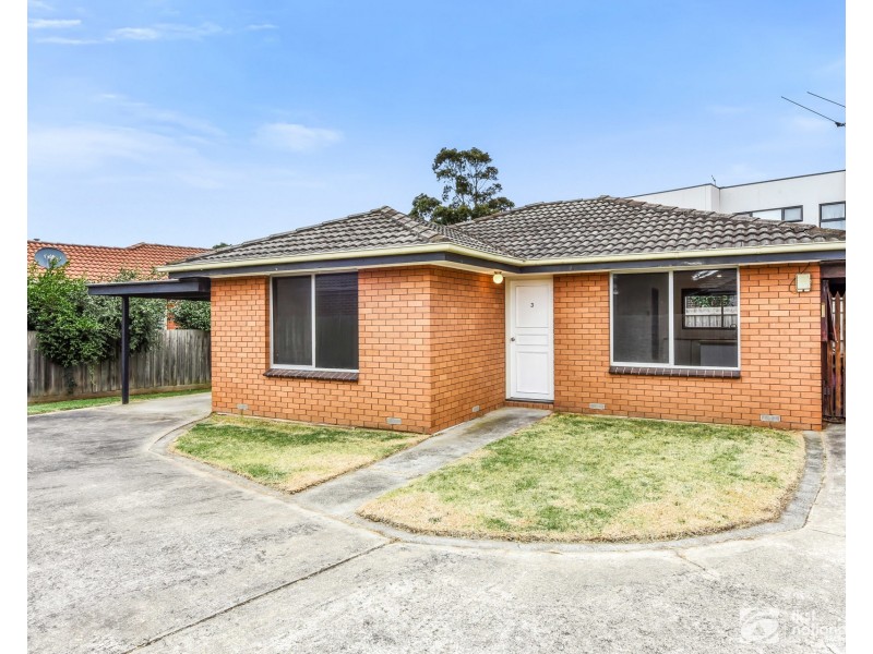 3/4 Walter Street, Cranbourne VIC 3977