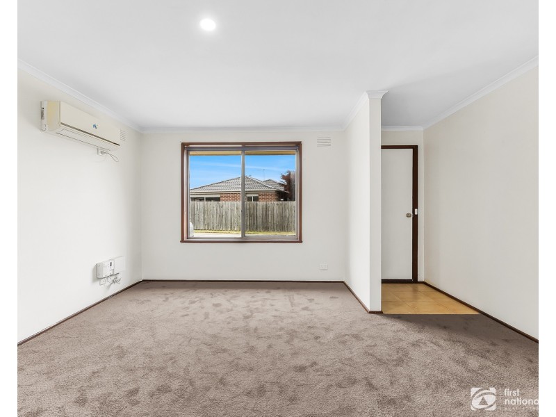 3/4 Walter Street, Cranbourne VIC 3977