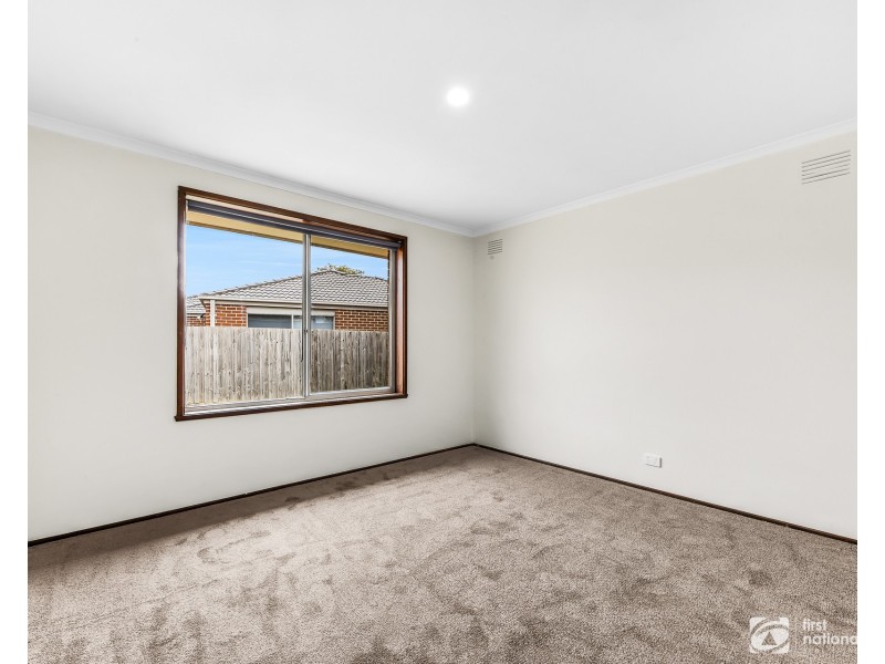3/4 Walter Street, Cranbourne VIC 3977