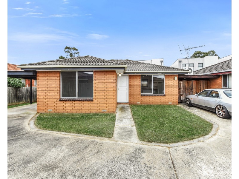 3/4 Walter Street, Cranbourne VIC 3977
