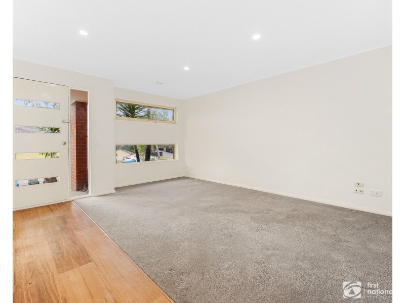 20 Broadstone Way, Cranbourne VIC 3977