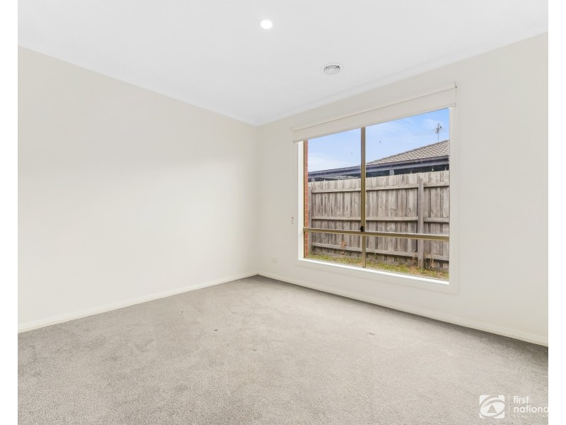 20 Broadstone Way, Cranbourne VIC 3977