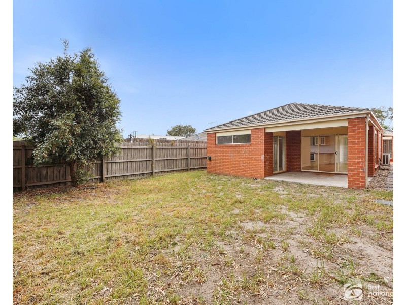 20 Broadstone Way, Cranbourne VIC 3977