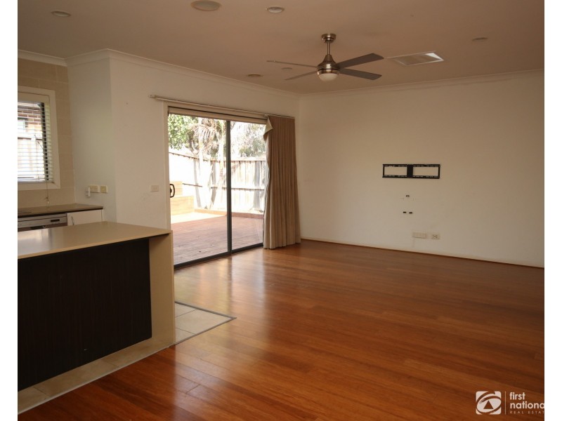 7 Albida Parade, Lyndhurst VIC 3975