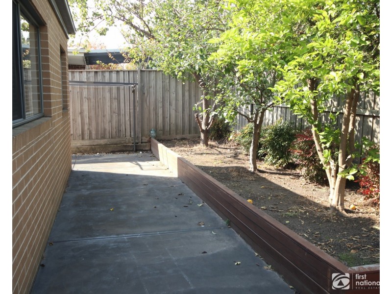 7 Albida Parade, Lyndhurst VIC 3975