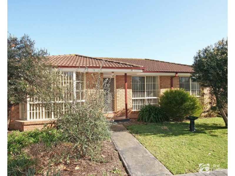 3/37 Lyall Street, Cranbourne VIC 3977