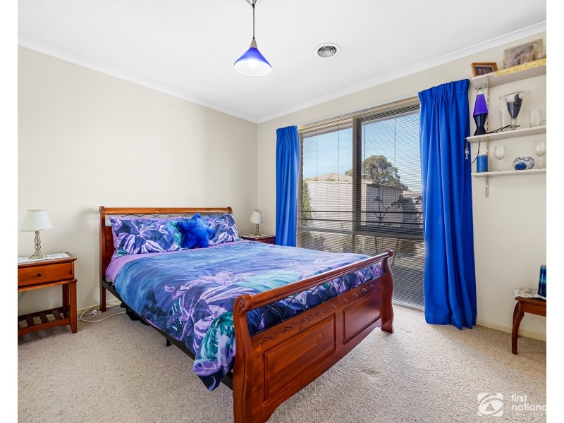 6 Bianco Court, Cranbourne North VIC 3977