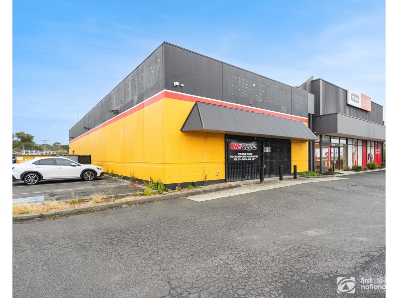 214-216 South Gippsland Highway, Cranbourne VIC 3977