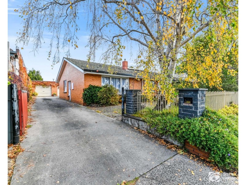 14 Station Street, Cranbourne VIC 3977