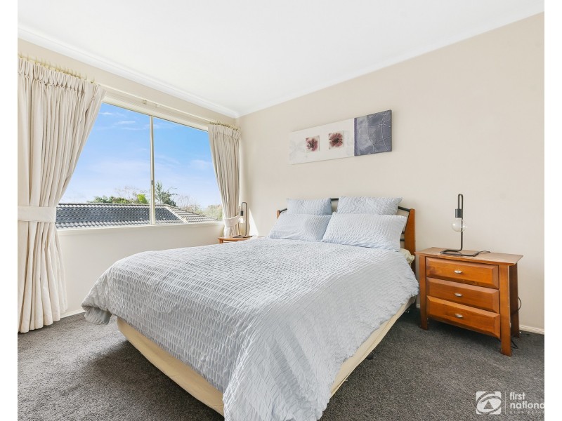 45 Robinswood Parade, Narre Warren South VIC 3805