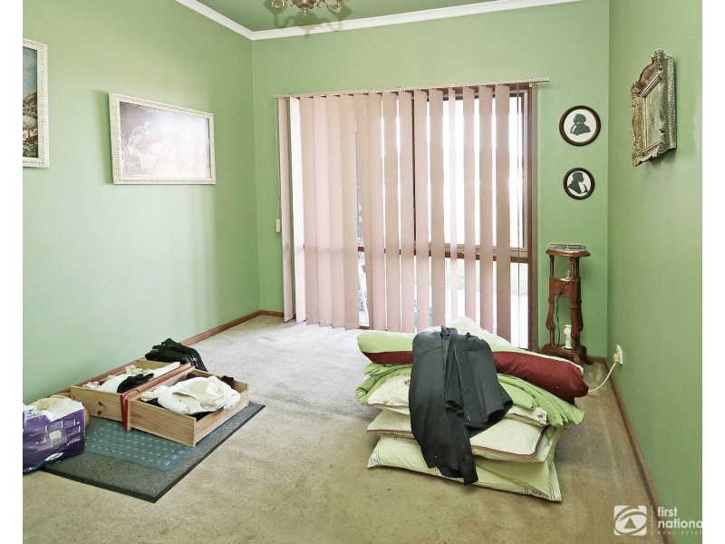 26 Stirling Avenue, Cranbourne North VIC 3977