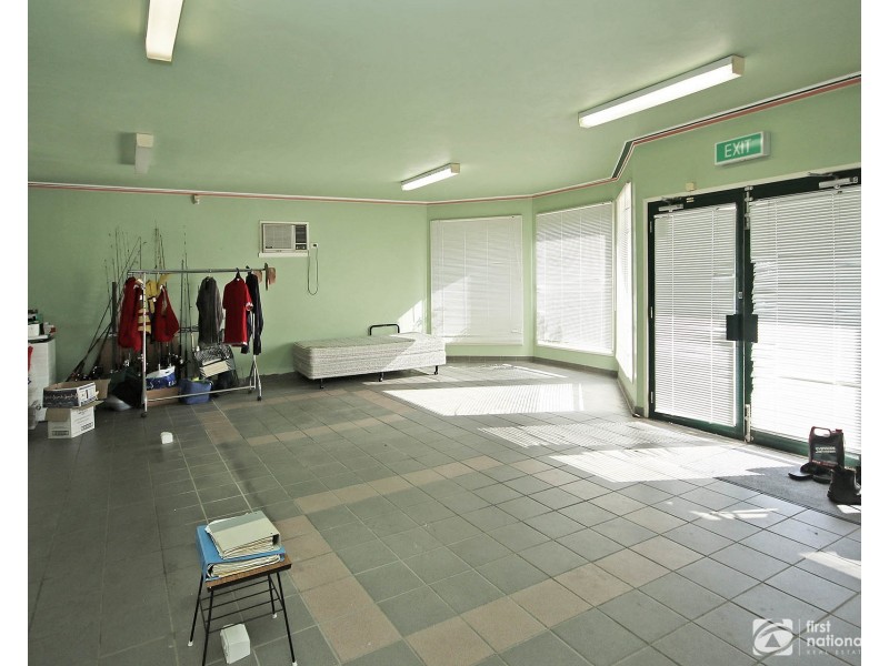 26 Stirling Avenue, Cranbourne North VIC 3977