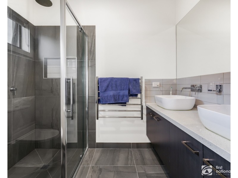 3 Savage Way, Clyde VIC 3978