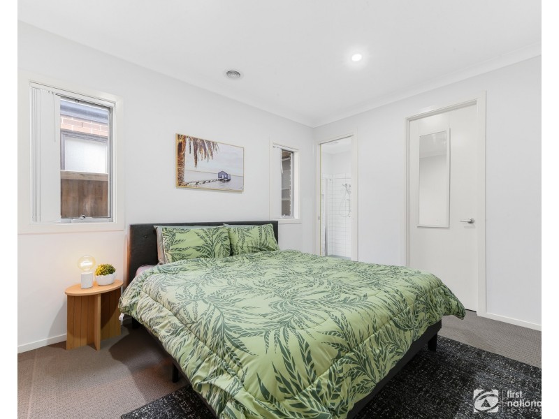 5 Orbit Street, Clyde VIC 3978