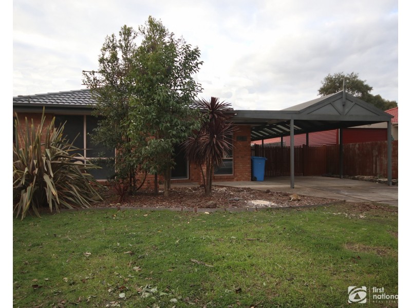 15 Celebration Court, Cranbourne West VIC 3977