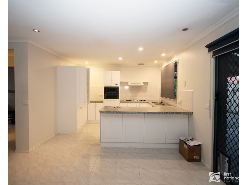 15 Celebration Court, Cranbourne West VIC 3977