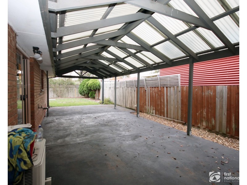 15 Celebration Court, Cranbourne West VIC 3977