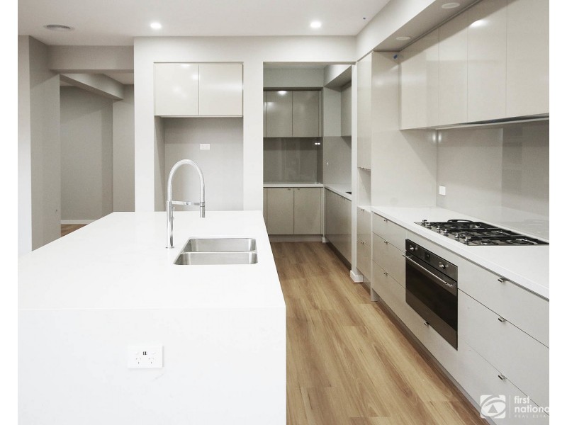 29 Sutil Drive, Clyde North VIC 3978