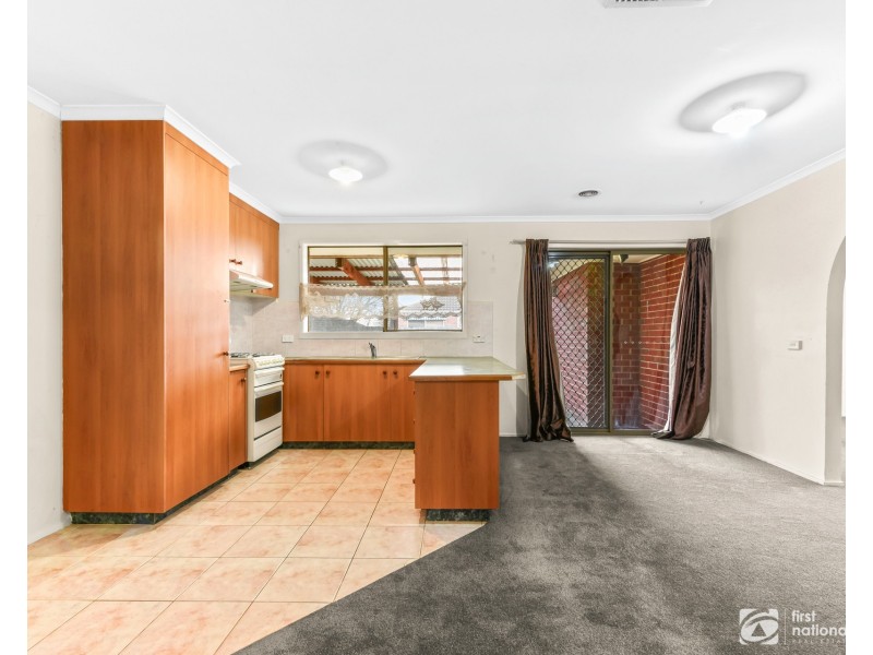 2 Talma Place, Cranbourne West VIC 3977