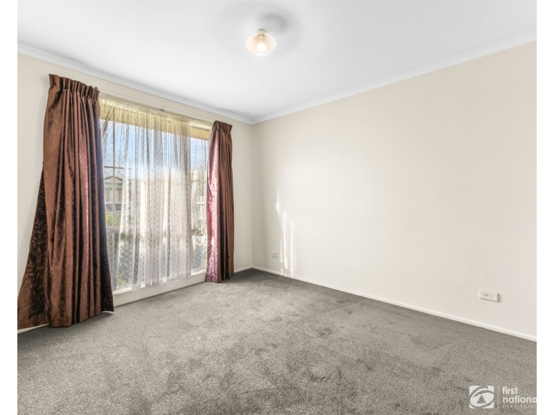 2 Talma Place, Cranbourne West VIC 3977