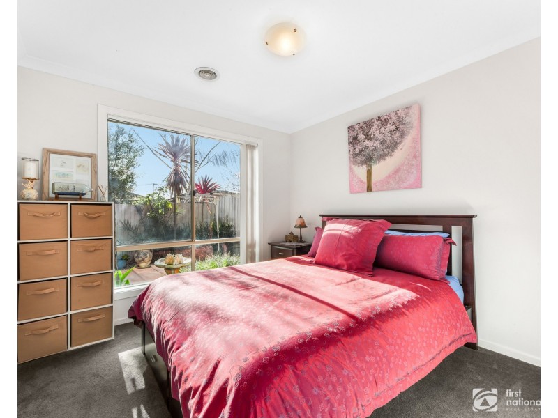 22a Maureen Close, Cranbourne West VIC 3977