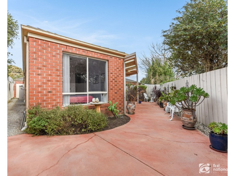 22a Maureen Close, Cranbourne West VIC 3977