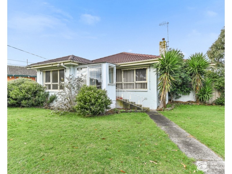 22 Lorna Street, Cranbourne VIC 3977