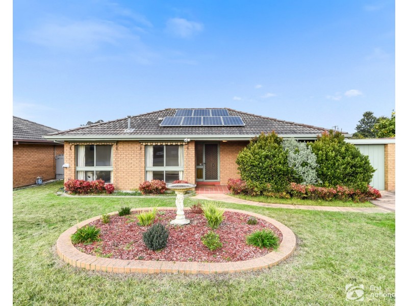 1/17 Tucker Street, Cranbourne VIC 3977