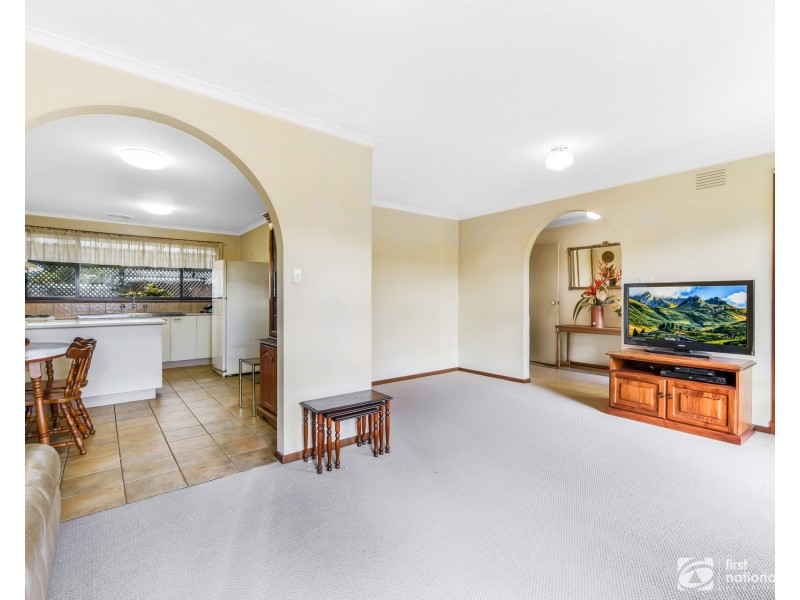 1/17 Tucker Street, Cranbourne VIC 3977
