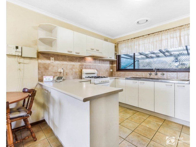 1/17 Tucker Street, Cranbourne VIC 3977