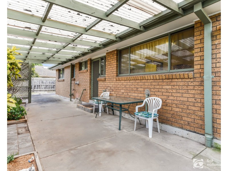 1/17 Tucker Street, Cranbourne VIC 3977
