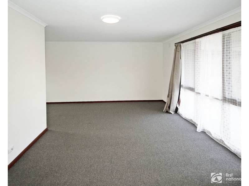 2/133 Clarendon Street, Cranbourne VIC 3977