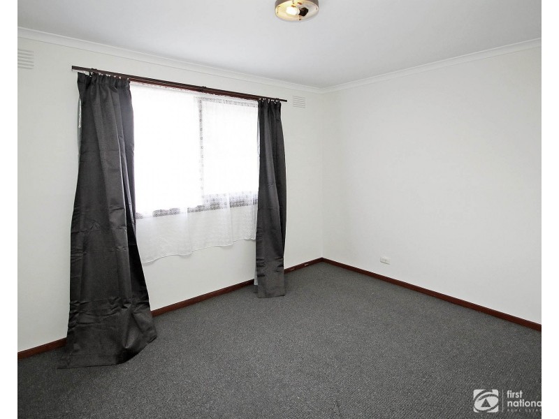 2/133 Clarendon Street, Cranbourne VIC 3977