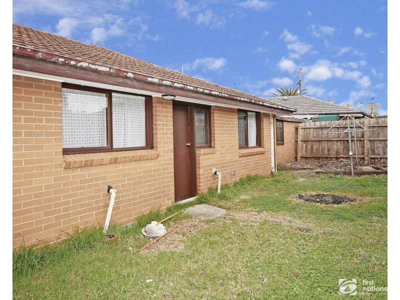 2/133 Clarendon Street, Cranbourne VIC 3977