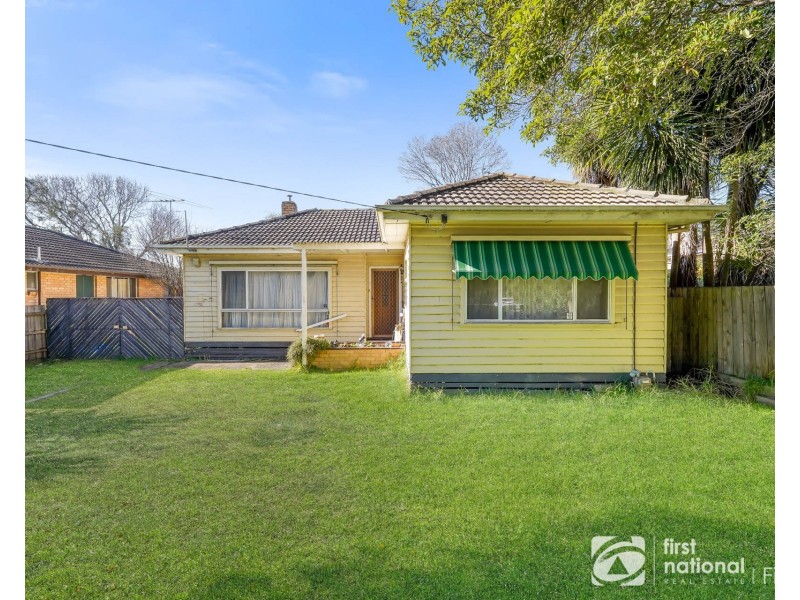2 Scott Street, Cranbourne VIC 3977