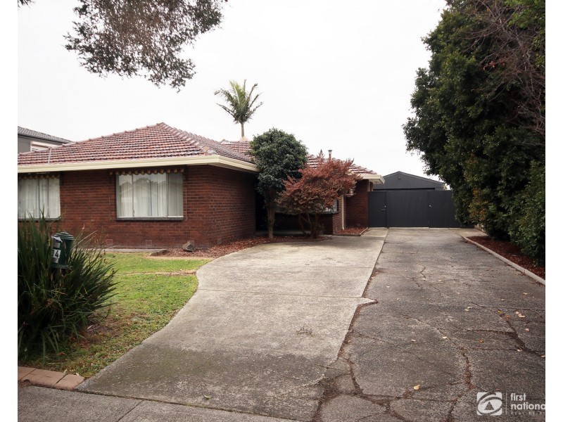 34 Codrington Street, Cranbourne VIC 3977