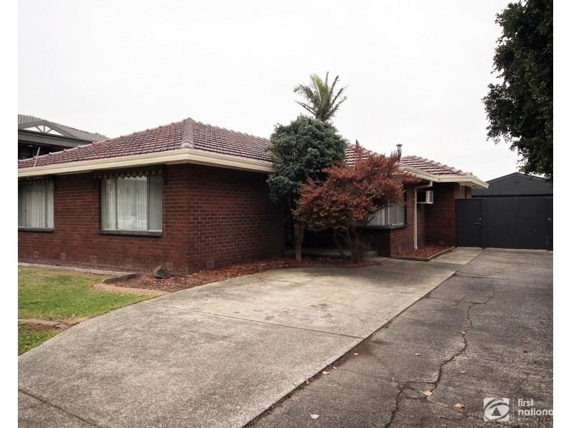 34 Codrington Street, Cranbourne VIC 3977