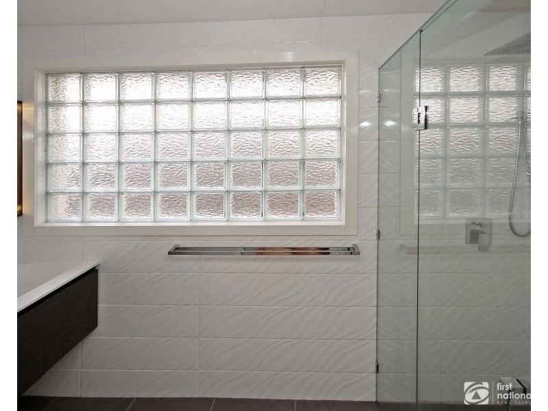 13 Highview Avenue, Cranbourne VIC 3977