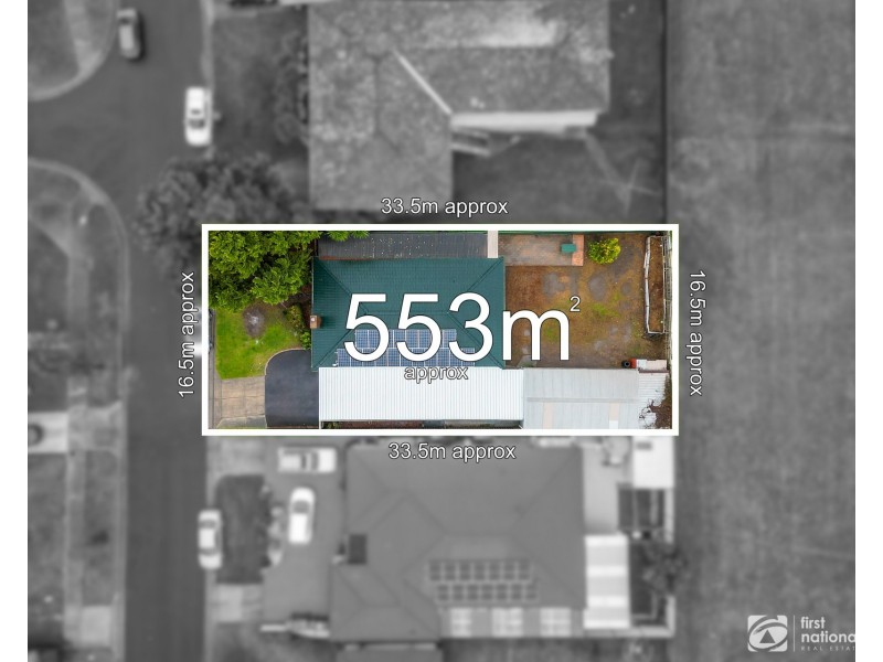 75 Gipps Crescent, Cranbourne North VIC 3977