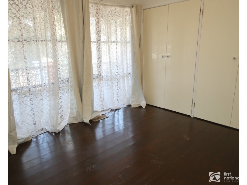 9 Highview Avenue, Cranbourne VIC 3977