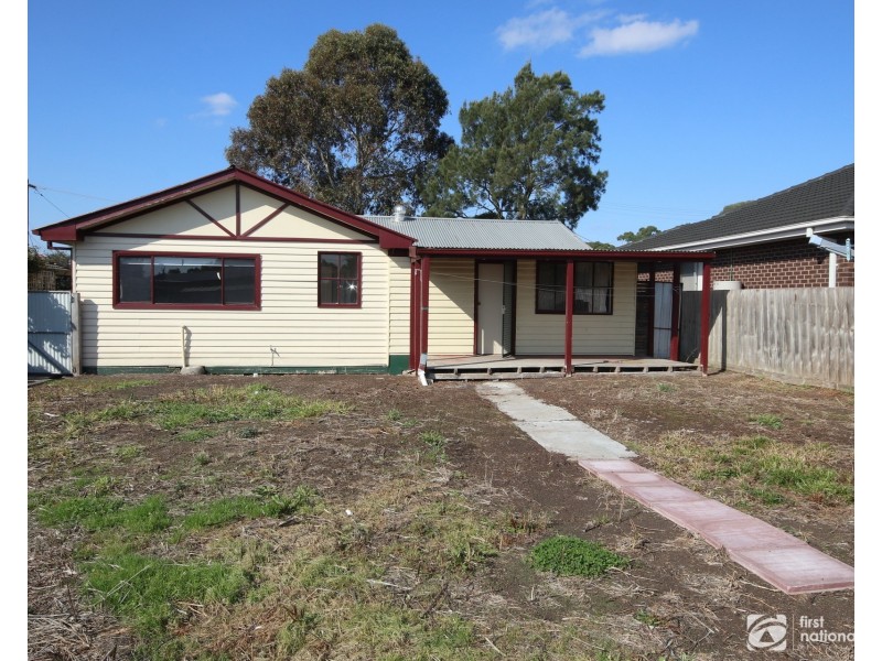 9 Highview Avenue, Cranbourne VIC 3977