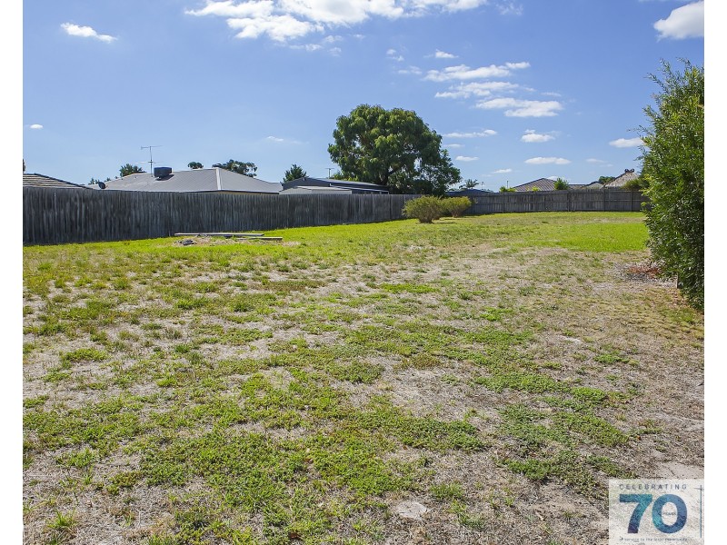 3 Harrier Close, Blind Bight VIC 3980